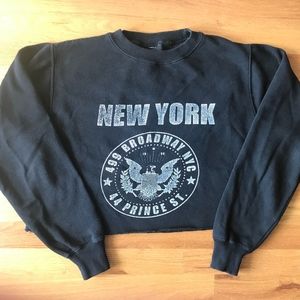 Brandy Melville John Galt New York Cropped Sweater